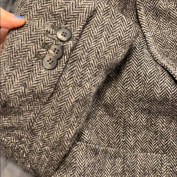 Lovely Club Monaco Blazer - Picture 7 of 10